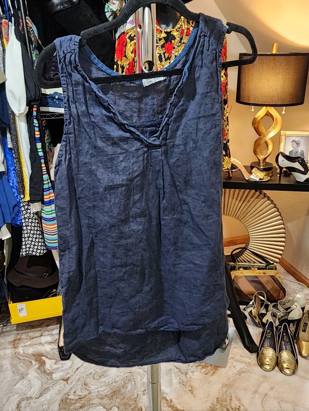 Sleeveless Navy Linen-Blend Tank Top with Gathered V-Neck